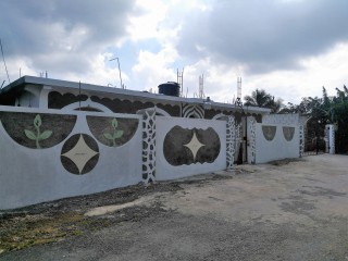 Mango Row, St. Thomas, Jamaica - House for Sale